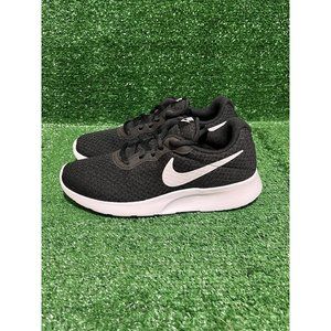 Nike Tanjun Women's Running Shoes Black White  [812655-011] Multiple Sizes